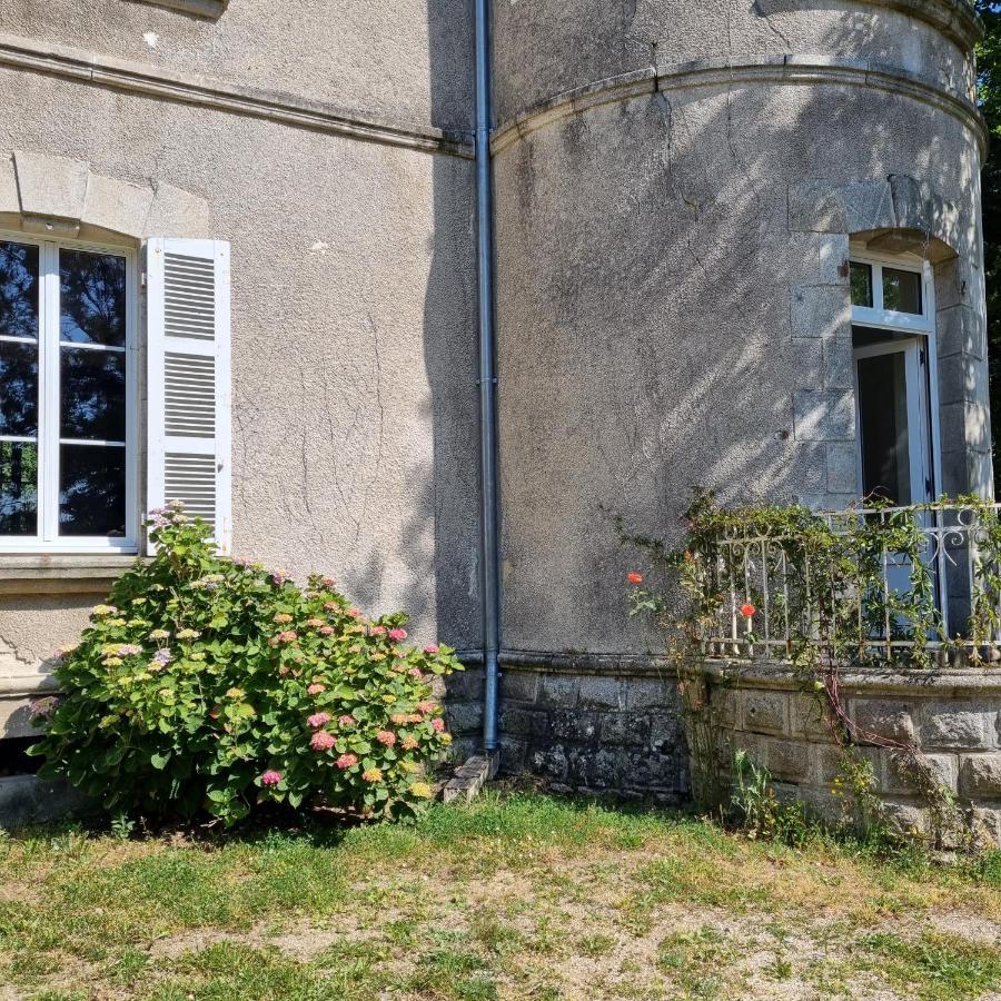 Chambres D'Hotes Chateau De Saint Etienne Du Bois 外观 照片